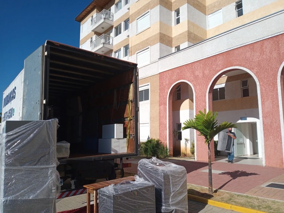 Foto 6:  — Transportes Samuka Taubaté